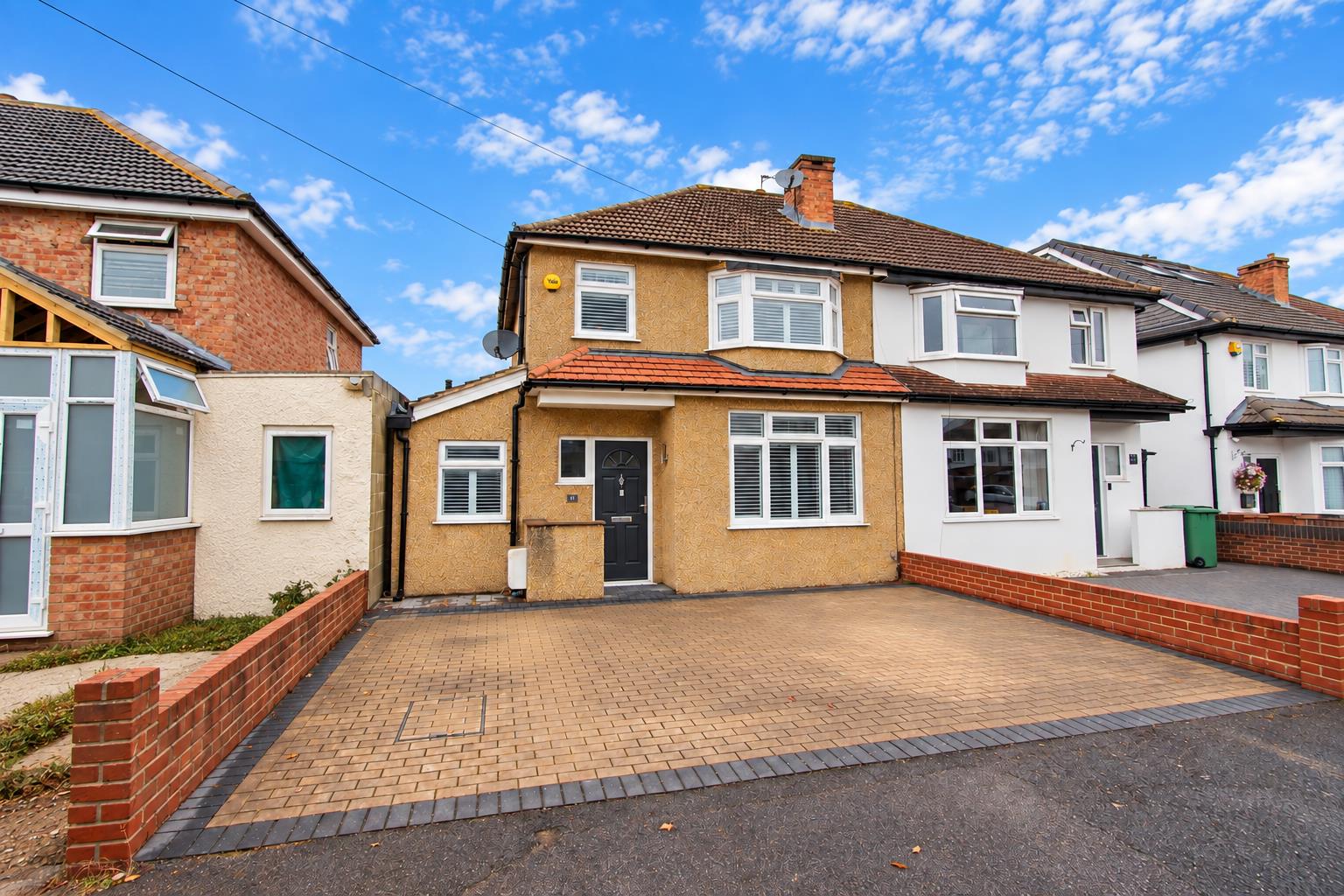 Curran Avenue, Wallington